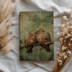 Notizbuch mit Trauertauben-Motiv (gebunden) – Romantisches Waldmotiv, Geschenkidee für Liebesvögel
