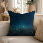 Firefly Meadow Dekokissen – Sternenhimmel mit Glühwürmchen