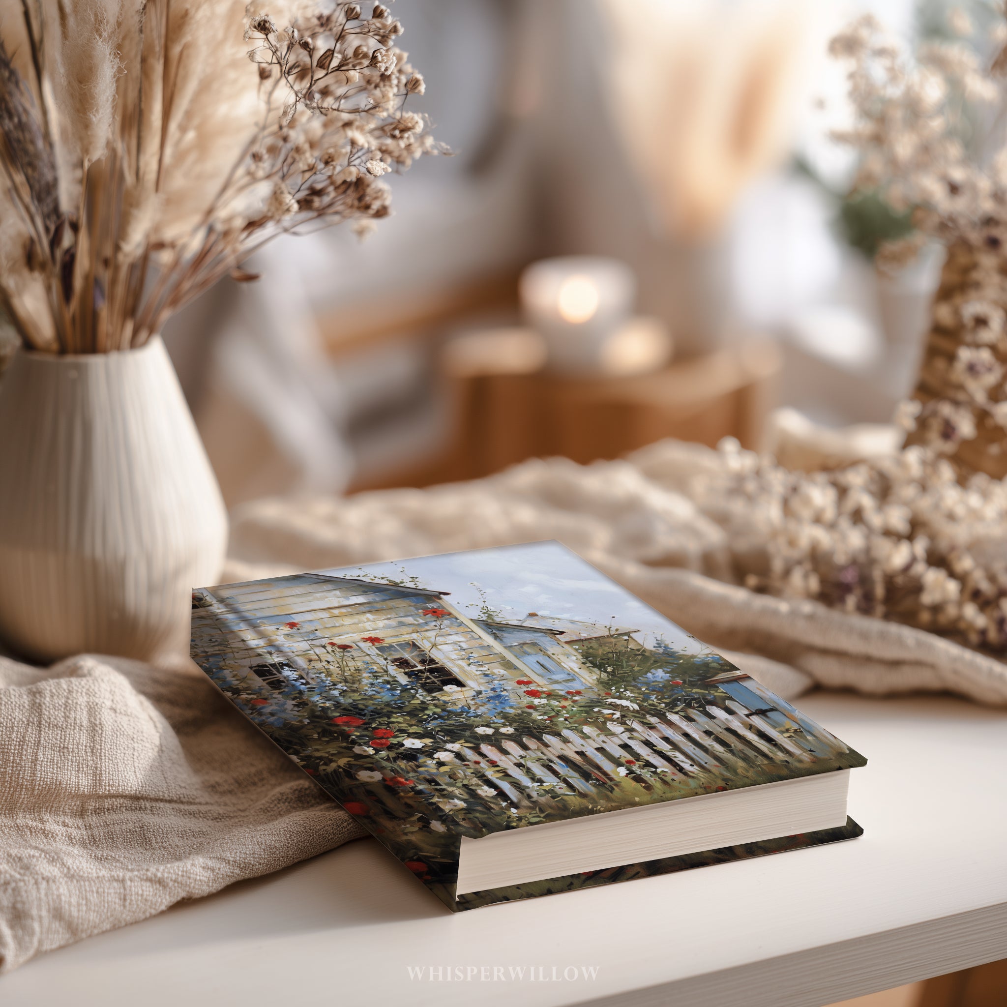 Notizbuch mit Hardcover „Cottage Garden“ – Wildblumen, weißer Zaun, rustikales florales Notizbuch als Geschenkidee