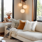 Dekokissen mit Schleierkraut-Motiv | Blumenstrauß in Vase | Kissen im minimalistischen Landhausstil (neutral)