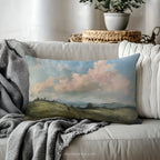 Dekokissen „Landschaftspferdewiese“ – Pastellfarbenes Wolkenlandschaftskissen