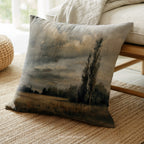 Dekokissen „Stimmungsvolles Landhaus“ – Gewitterlandschaft mit Feld und Baum