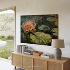 Leinwandbild mit rosa Lotusblume – Seerosenblätter, botanisch, modern-impressionistisch